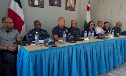 Trabajo articulado fortalece seguridad y consolida liderazgo policial en San Cristóbal