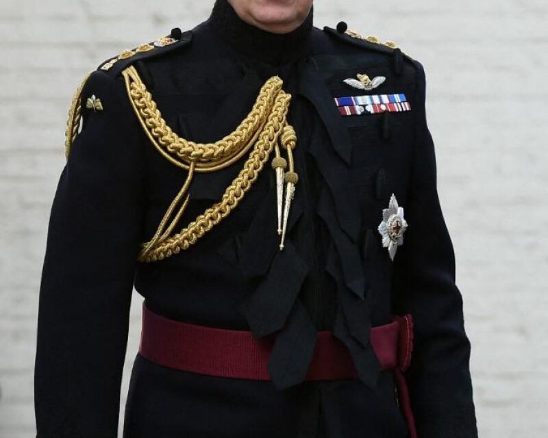 El exprincipe Andrés, de «héroe» de las Malvinas a bochorno de la familia real británica
