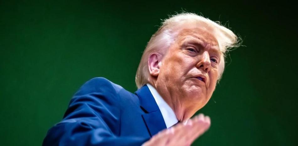 Trump luce optimista sobre acuerdos con Irán y Cuba