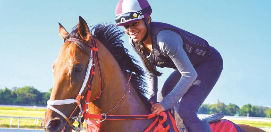 Kitsy Ycaza, una jocketa a contracorriente