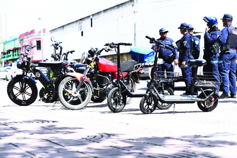 Gobierno categorizará y regulará uso de motos y patinetas eléctricas