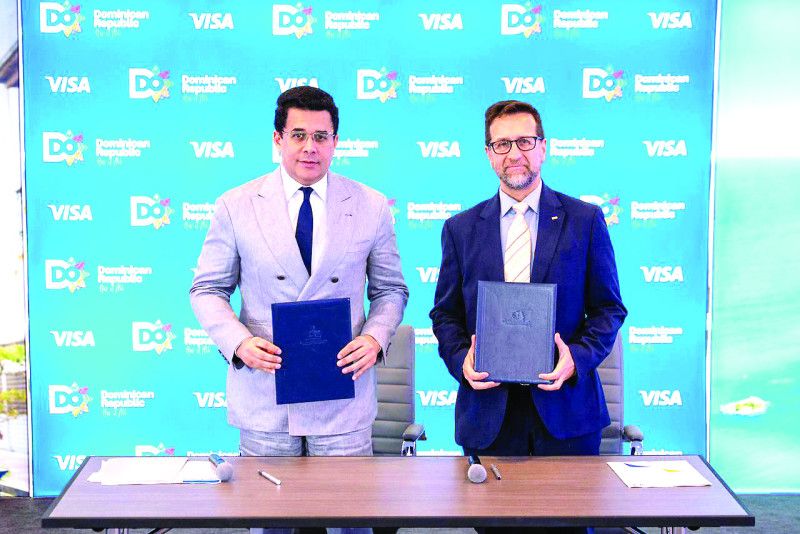 Mitur firma acuerdo con Visa para promover el país
