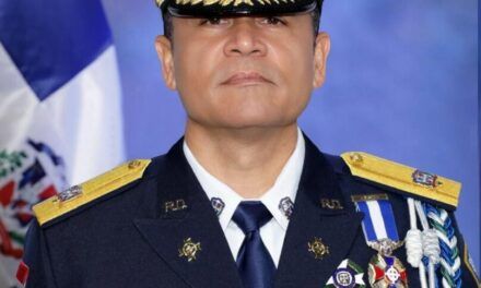 Presidente Abinader asciende a Andrés Modesto Cruz Cruz y lo designa como nuevo director general de la Policía Nacional