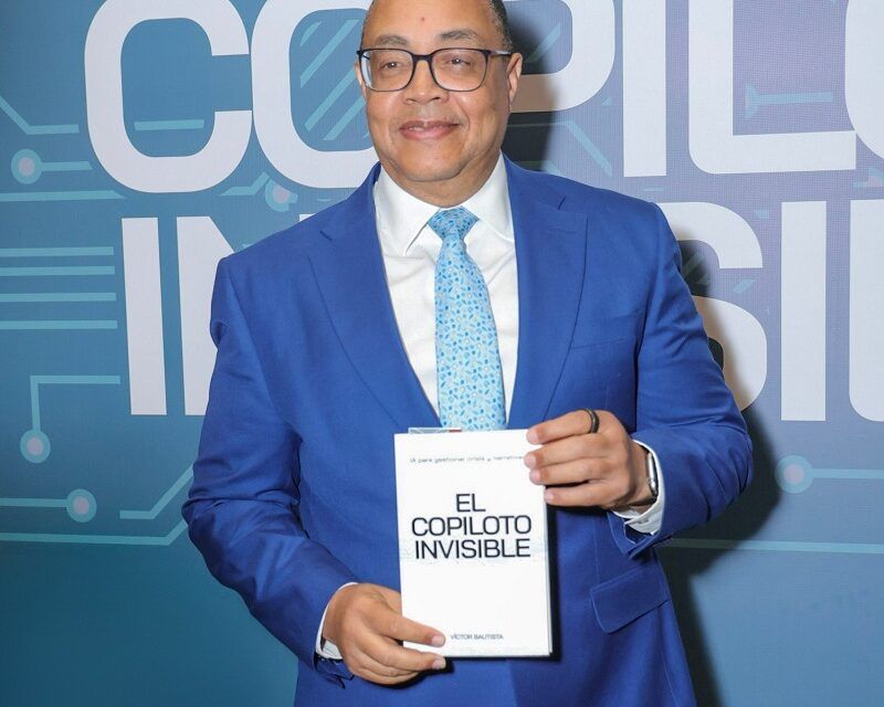 Víctor Bautista publica libro sobre inteligencia artificial y comunicación