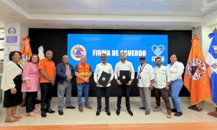 Defensa Civil y Convoy of Hope acuerdan fortalecer capacitaciones en Gestión de Riesgos