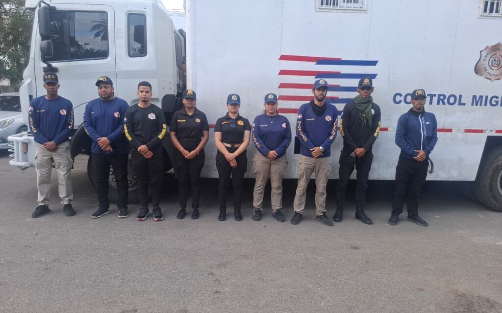 Migración detiene 3,070 extranjeros irregulares y deporta 2,979 en operativos nacionales
