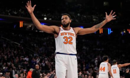 Karl-Anthony Towns recibe el premio Bob Lanier de asistencia comunitaria