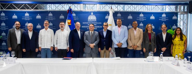 Anuncia ofensiva nacional contra el comercio ilícito