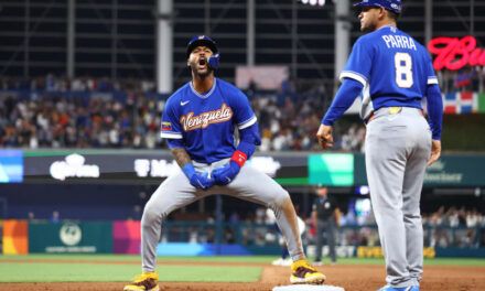 Venezuela se impone a Italia y enfrentará a Estados Unidos en la final del Clásico Mundial