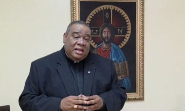 Obispo Castro Marte llama a darle sentido a la Semana Santa y evitar consumos excesivos