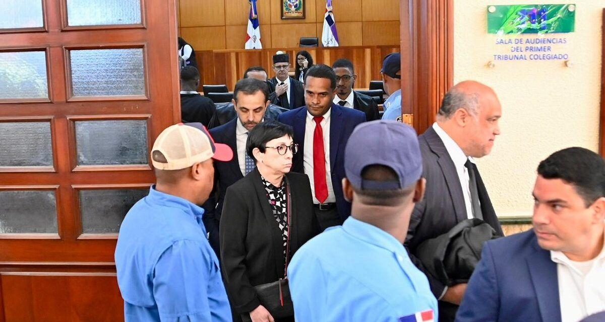 Madre de los hermanos Espaillat fue citada ante el tribunal en calidad de imputada