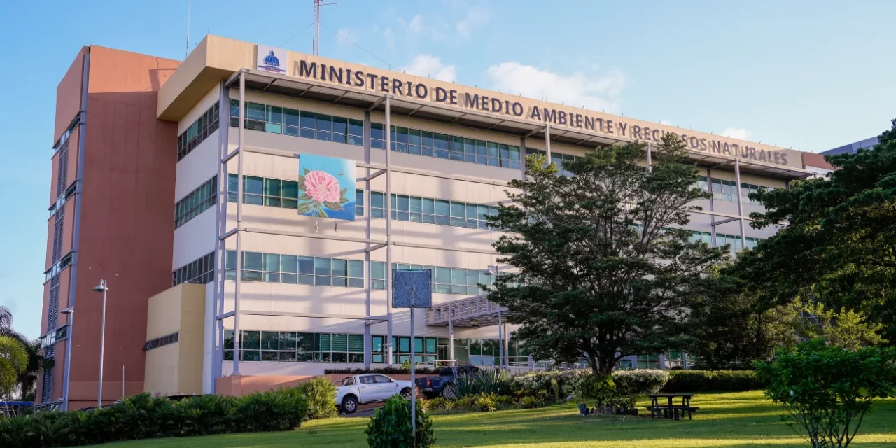 Renuncia Pedro Martínez el presunto cabecilla de actos de corrupción en Medio Ambiente