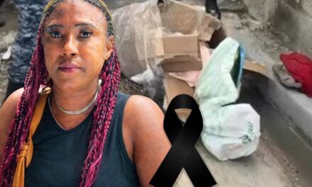 Identifican mujer hallada muerta dentro de una caja en San Cristóbal; autoridades investigan el caso