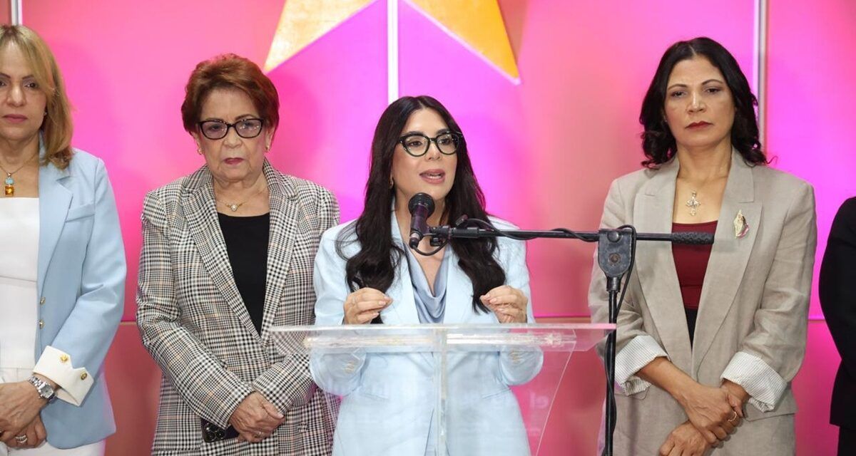 Kenia Lora Abreu: “La igualdad no se construye con discursos un día al año”: PLD advierte retrocesos en derechos de las mujeres.