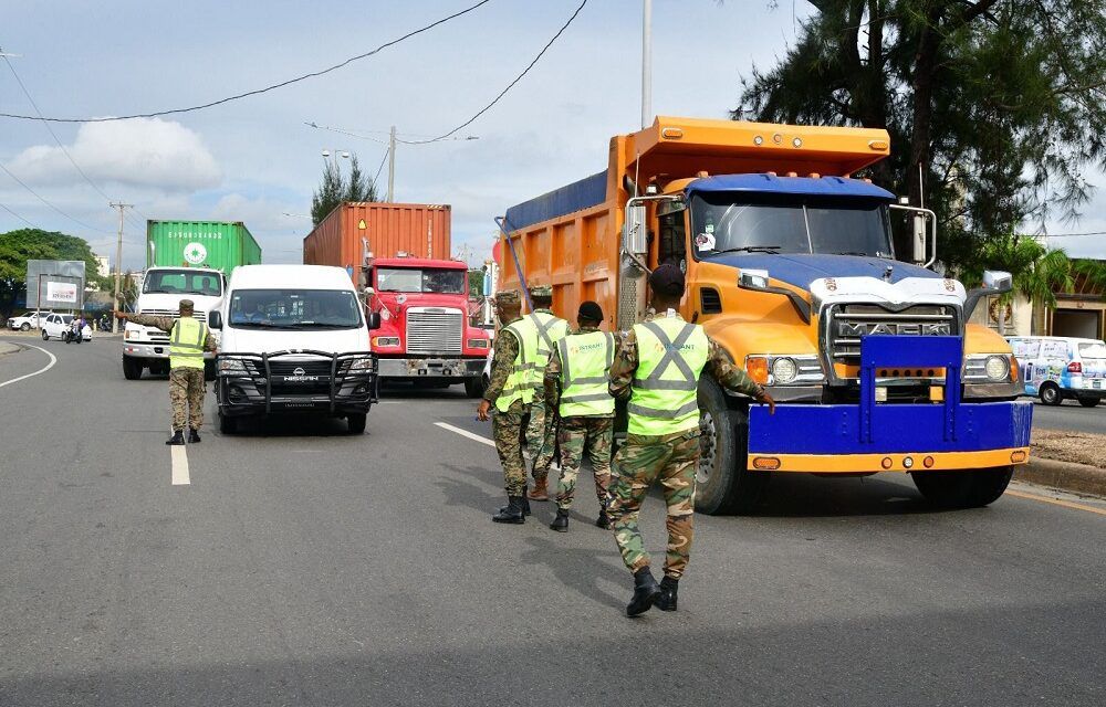 INTRANT restringe vehículos pesados durante Semana Santa 2026 para reforzar la seguridad vial