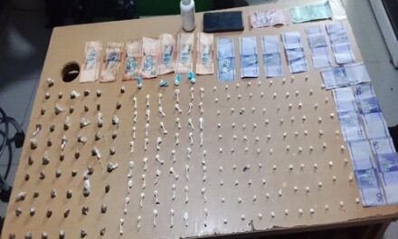 Policía Nacional apresa individuo con drogas y dinero tras accidente vial