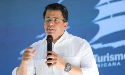 Collado: “No tenemos bajas en el turismo pese a la guerra en Irán”
