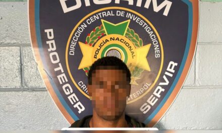Policía Nacional apresa hombre con orden de arresto por robo en vivienda en Sabana Yegua, Azua