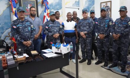 Gral. Escalante fortalece vínculos comunitarios mediante reunión con camioneros en San Cristóbal