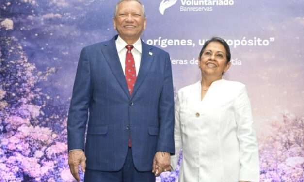 Un encuentro en homenaje a la mujer