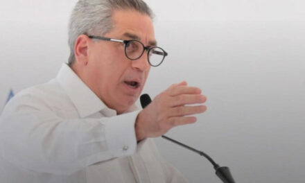 Hazoury apoya llamado del presidente Abinader a un diálogo nacional