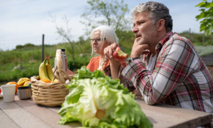 Buena alimentación en mayores les ayuda a «seguir haciendo su vida con autonomía»