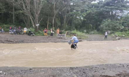 Comunidades de Ocoa y Puerto Plata aisladas por lluvias