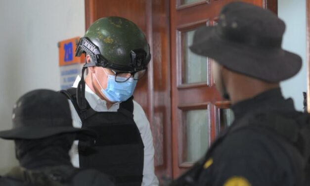 Juez revisará hoy medida de coerción a Santiago Hazim y demás vinculados al caso Senasa