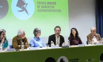 Un millón para un libro: el debate detrás del Premio Aena