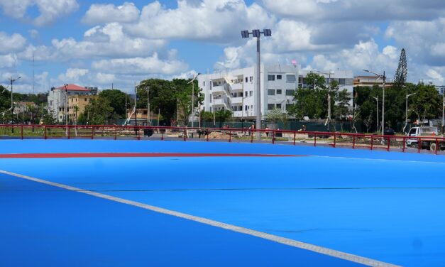 Alcaldía del Distrito Nacional construye patinódromo