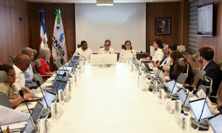  CNSS solicita a la SISALRIL revisión integral del Catálogo de Prestaciones de Servicios de Salud