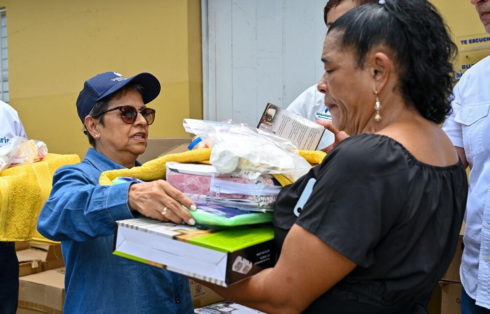 Voluntariado Banreservas asiste a familias afectadas por inundaciones en varias provincias