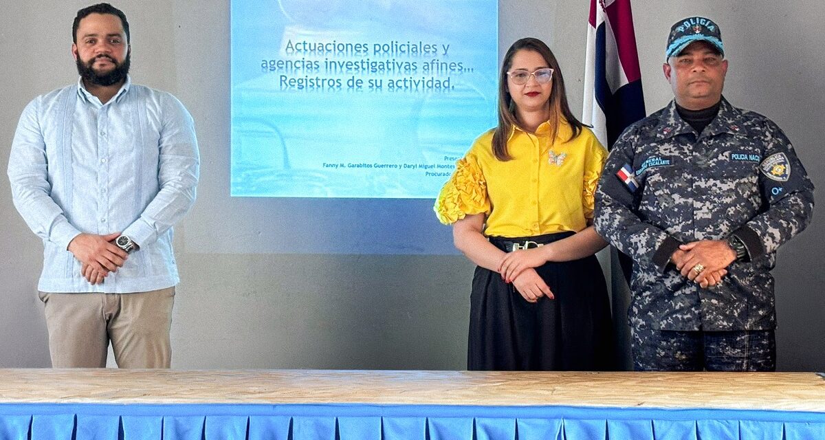 Ministerio Público imparte capacitación de policías en San Cristóbal