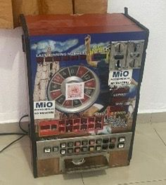 Unidad de Acción Rápida incauta máquina ilegal en Canastica San Cristóbal