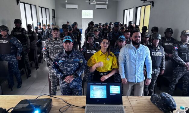 Policía de San Cristóbal fortalece capacidades técnicas mediante taller especializado en actas policiales