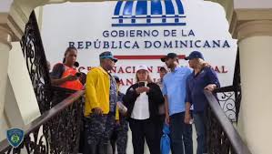 San Cristóbal.- El senador provincial Gustavo Lara Salazar destacó la importancia de fortalecer las acciones preventivas ante las condiciones climáticas actuales