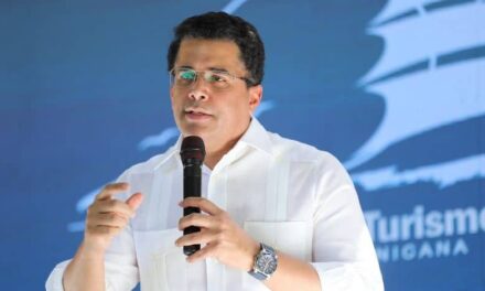 Collado destaca crecimiento turístico de 14.8% en Semana Santa