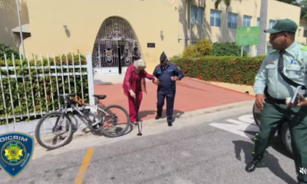 Gral. Escalante asiste ciudadano fortaleciendo cercanía comunitaria en San Cristóbal