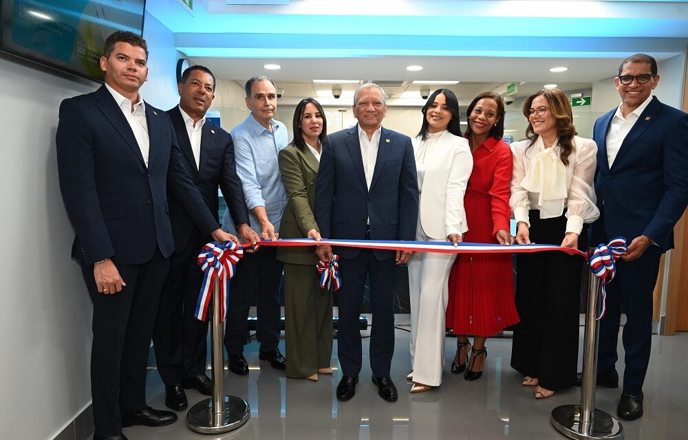 Banreservas inaugura oficina en Merca Jumbo de la Núñez de Cáceres