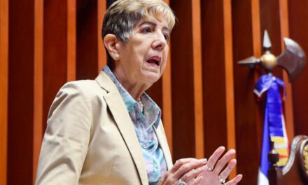 Senadora de Puerto Plata responde a supuesto veto a Yailin en anfiteatro local: “En algún momento le tocará”