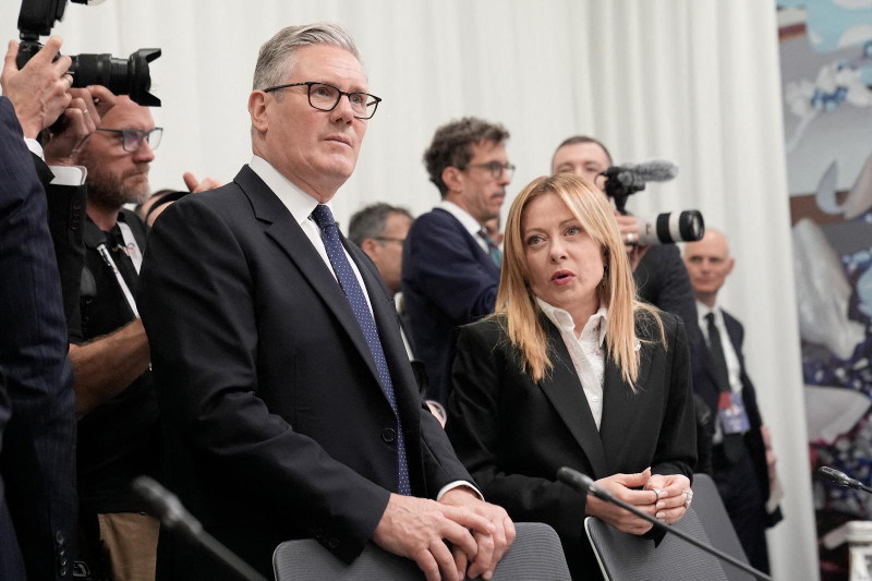 Unión Europea y Canadá cierran filas contra Trump