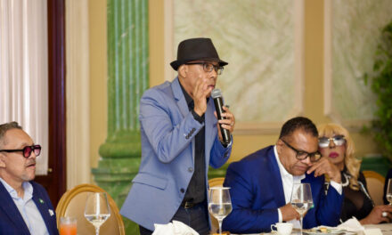 El presidente Luis Abinader propone celebrar la «Semana del Merengue»