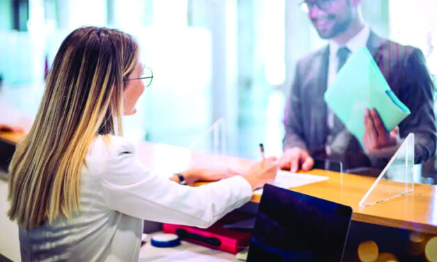 Transformación de la banca impulsa mejores empleos y salarios superiores al promedio
