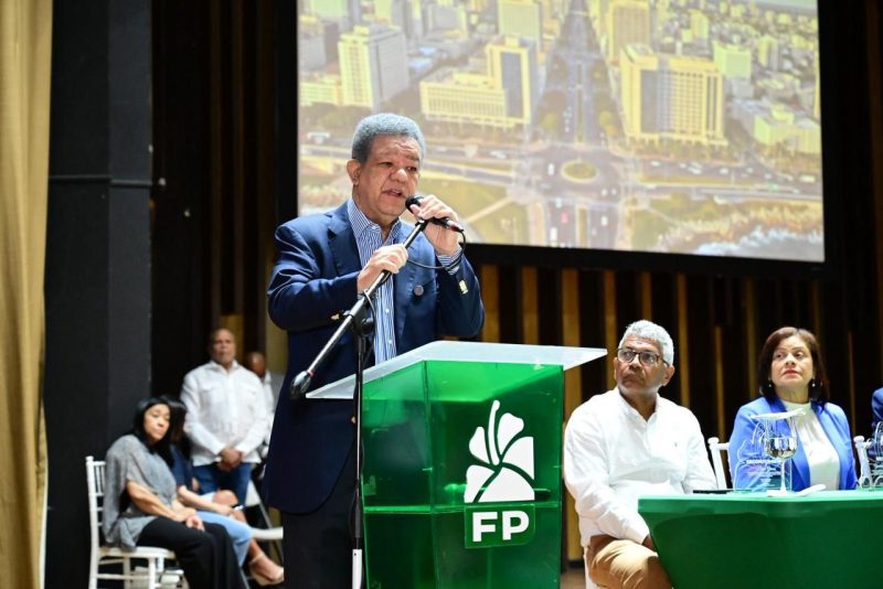 Leonel Fernández acusa al PRM de priorizar proyecto político sobre el interés nacional