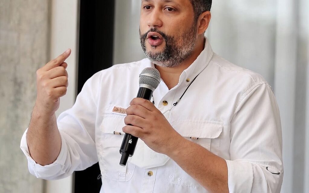 Nolberto Batista: «Ministro Paino Henríquez actúe como defensor del medioambiente y no como asesor del proyecto minero. El oro no vale más que el agua y la sostenibilidad ambiental de San Juan».