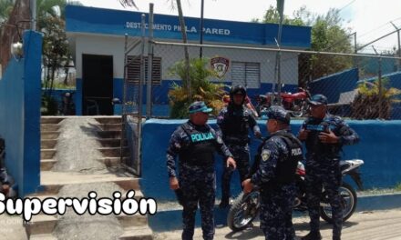 General Escalante supervisa personalmente destacamento policial fortaleciendo seguridad preventiva del sector La Pared, Haina