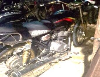Policía preventiva apresa motociclista por calibrar peligrosamente en vía pública urbana