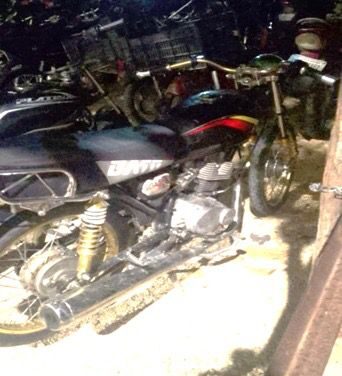 Policía preventiva apresa motociclista por calibrar peligrosamente en vía pública urbana