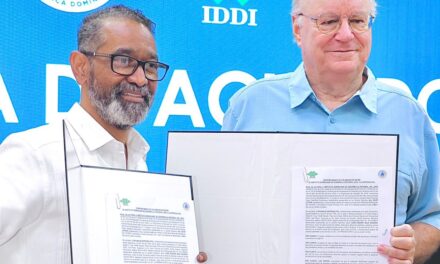 Defensa Civil y IDDI unen esfuerzos por comunidades más resilientes
