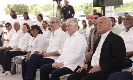 Abinader conecta al Sur con nuevas oportunidades al inaugurar carretera Enriquillo–El Higüero